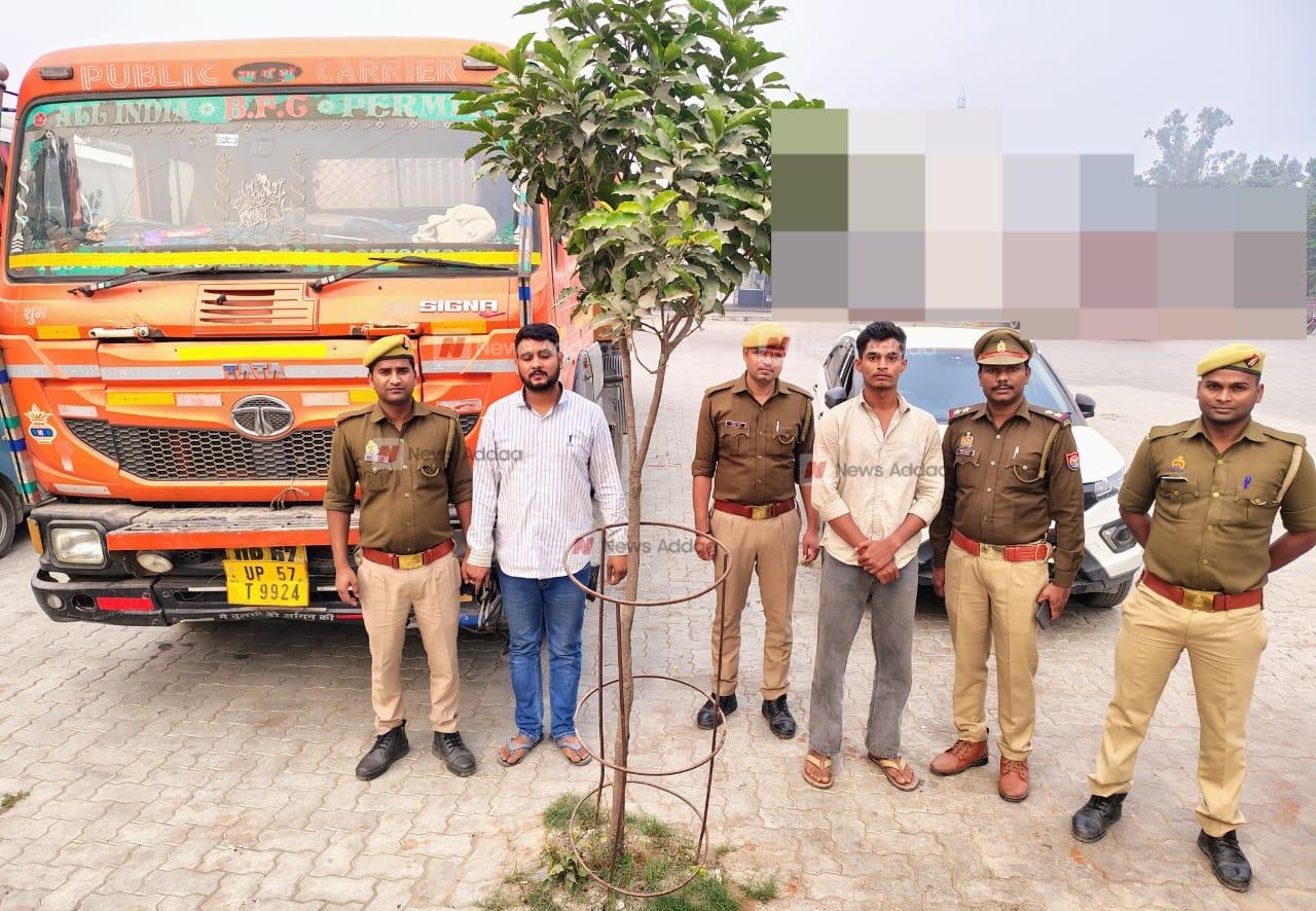 कसया: धोखा-धड़ी करने वाले गैंग का पर्दाफाश…गबन किये हुए एक ट्रेलर 18 चक्का व घटना में प्रयुक्त एक कार के साथ दो गिरफ्तार