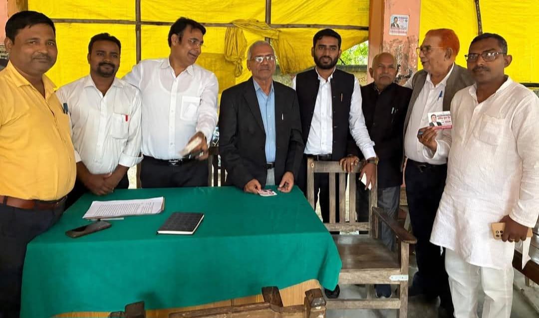 तहसील परिसर में अधिवक्ता अभिषेक सिंह का हुआ भव्य स्वागत बार काउंसिल को राजनीतिक से नहीं,सेवा से चलाने का संकल्प ले-अभिषेक सिंह