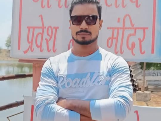 तुर्कपट्टी में सड़क हादसा: एक की मौत, दो गंभीर रूप से घायल