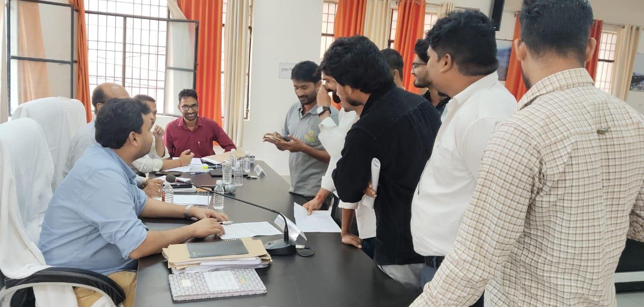 संपूर्ण समाधान दिवस: 2 मामले हुए निस्तारित