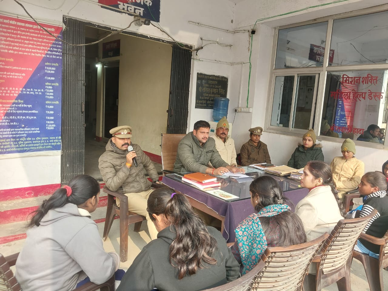 शक्ति फेज-5 के तहत थाना कोतवाली परिसर में नारी सुरक्षा एवं स्वावलंबन को लेकर जागरूकता कार्यक्रम का आयोजन