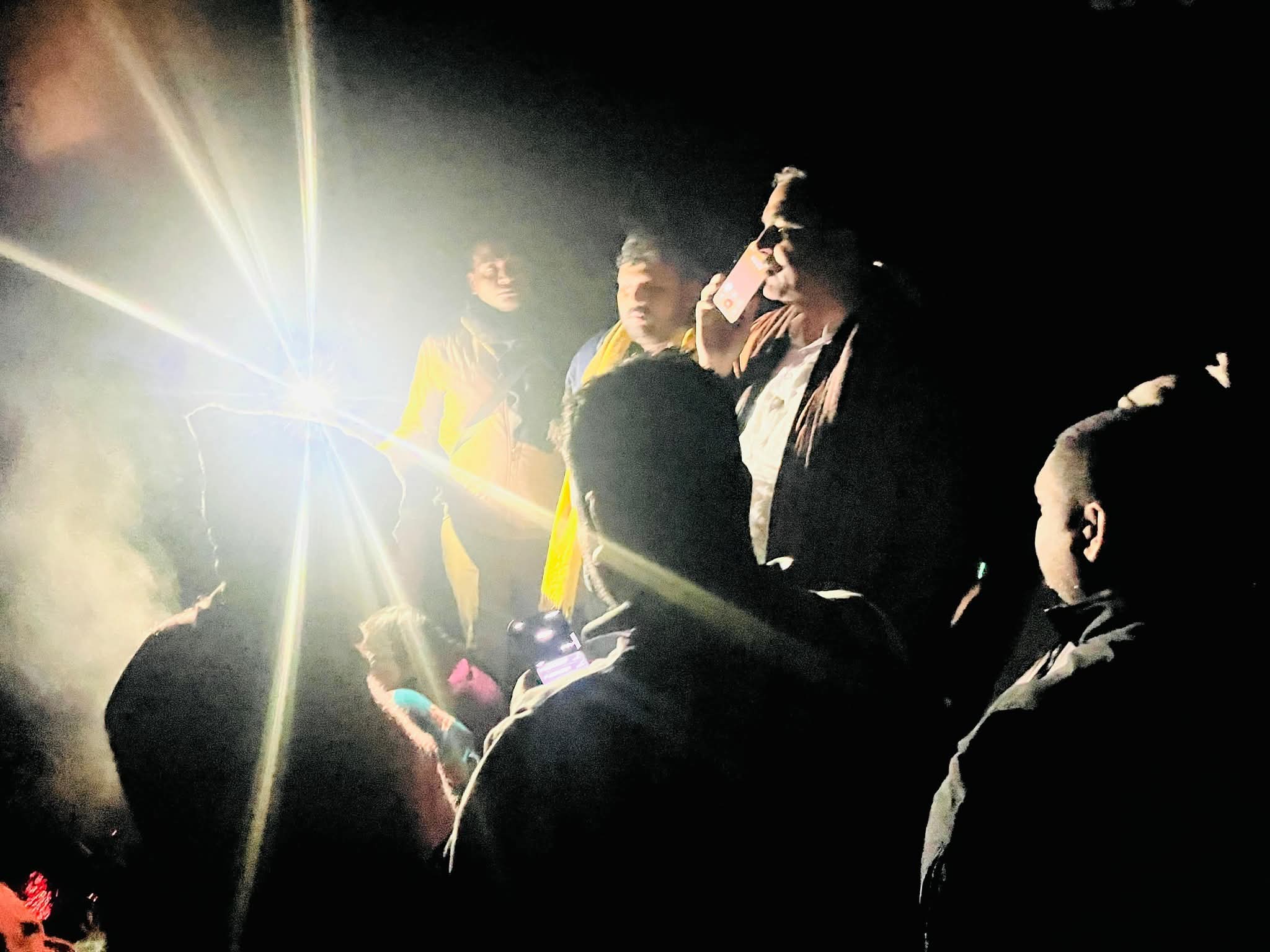 पशुबाड़े में लगी आग, पशुपालक की जलकर मौत