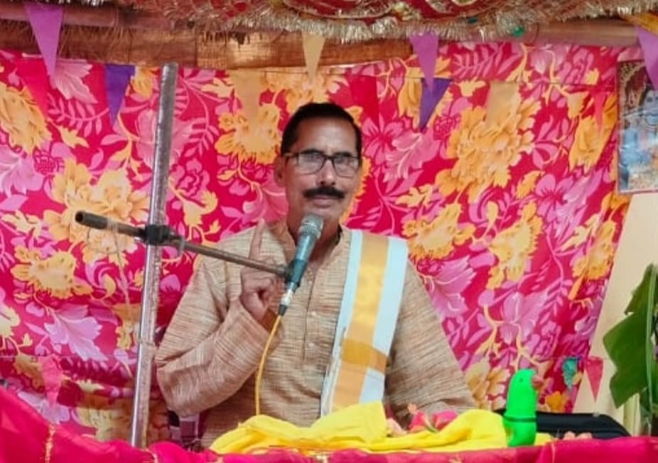 बच्चों को धर्म का ज्ञान बचपन में देना वह जीवन भर स्मरण करता है- पं हरेंद्र पाण्डेय