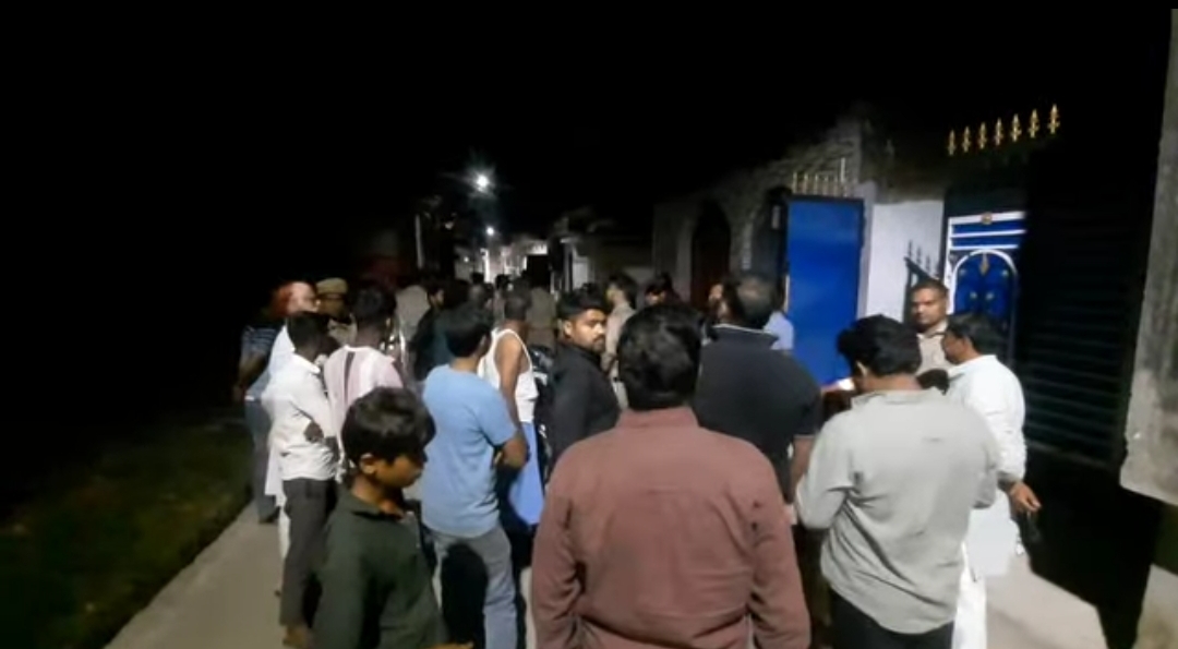 कप्तानगंज में बेखौफ बदमाशों का तांडव: 10 मिनट में दो जगह फायरिंग, दहशत में लोग