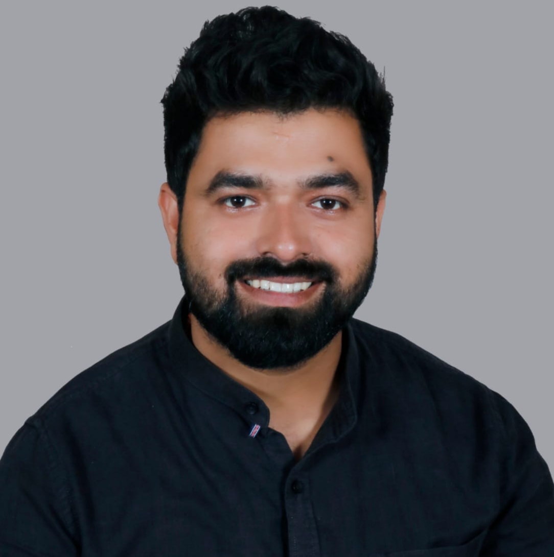 सलेमगढ़ : “बधिर बालिका को मिली नई जिंदगी की उम्मीद: समाजसेवी की पहल पर विधायक ने दिलाई ₹3.04 लाख की सहायता”