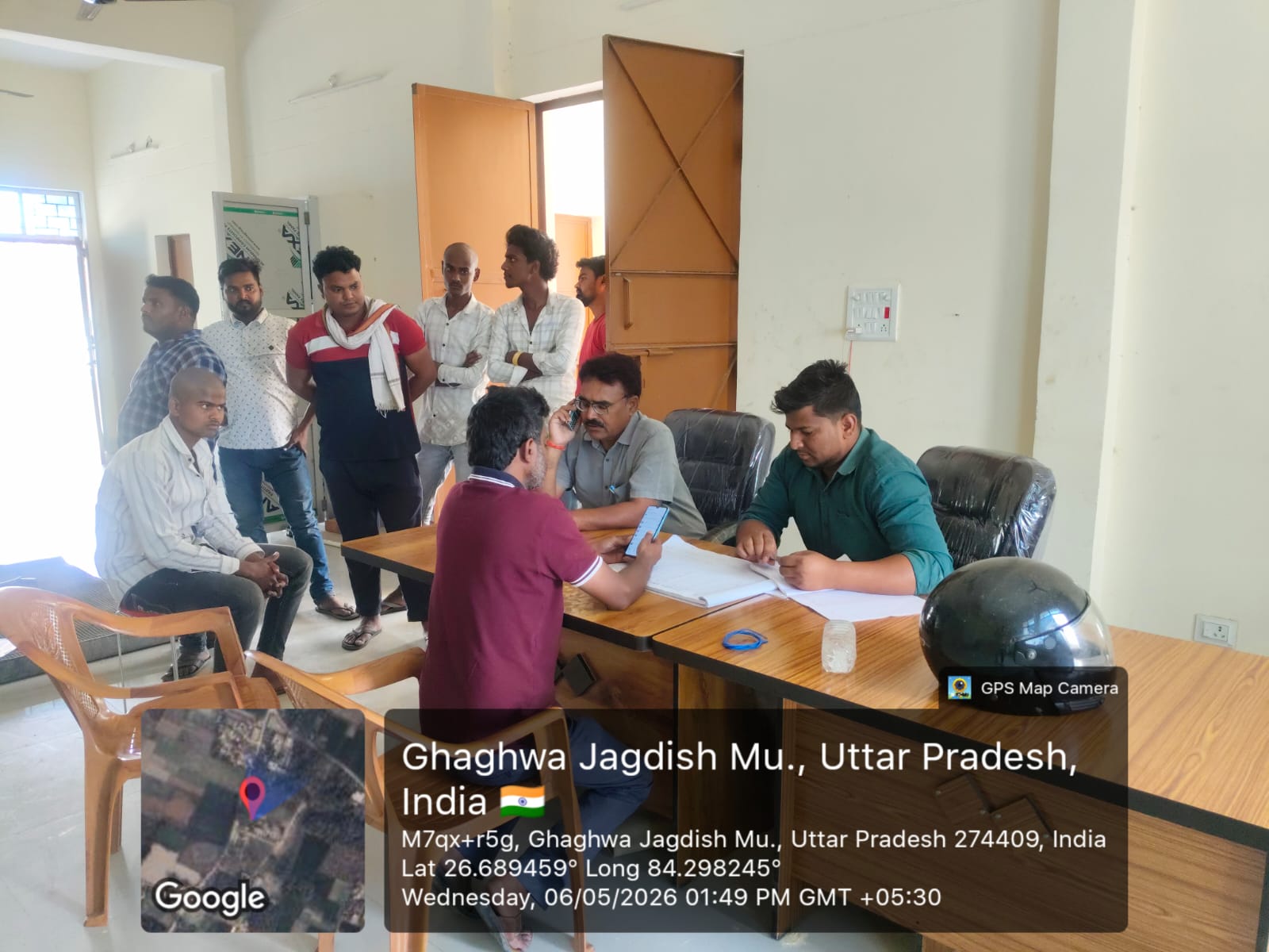 “अंधेरे से उजाले तक: भैरव नगर विद्युत उपकेंद्र ने फिर जगमगाए गांव, कर्मियों की मेहनत रंग लाई”