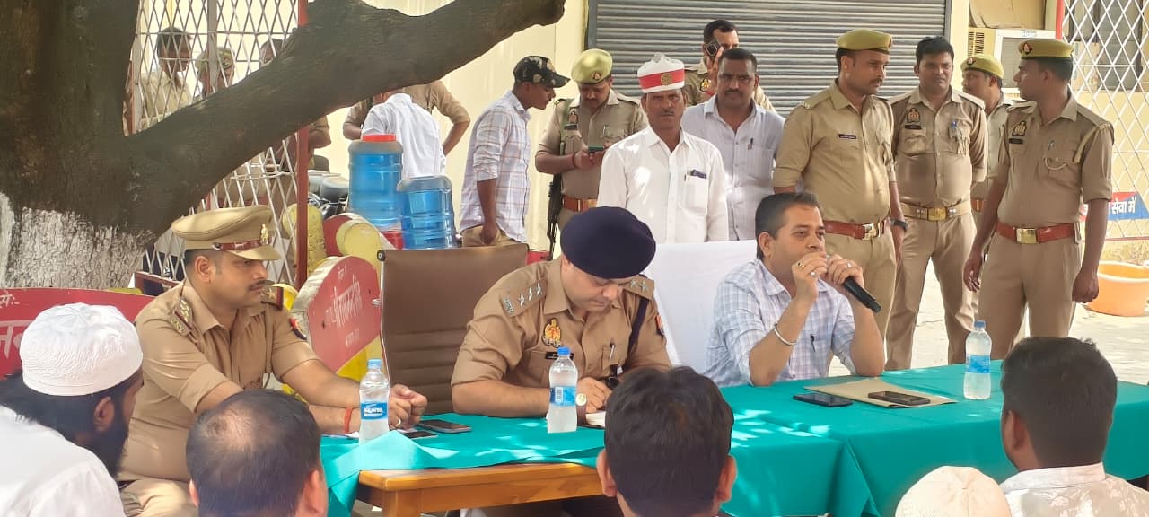 आगामी त्यौहारों के दृष्टिगत पीस कमेटी की बैठक संपन्न