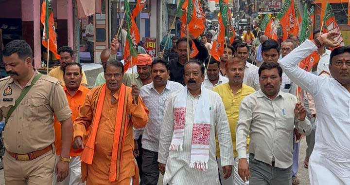 चुनावी राज्यों के नतीजे से भाजपा कार्यकर्ताओ मे जश्न