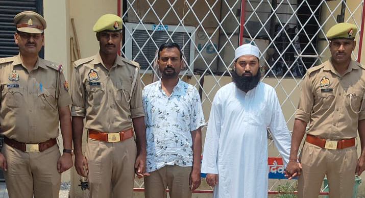 कुशीनगर: दुसरे के स्थान पर परीक्षा देते हुए पकड़ा गया सहयोगी सहित मुन्ना भाई मुकदमा दर्ज ,जेल