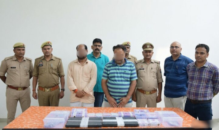 34.75 करोड़ की साइबर ठगी का ‘कैश आउट’ नेटवर्क ध्वस्त: कुशीनगर से दो शातिर गिरफ्तार, लैपटॉप-ATM कार्ड और एक लाख नकद बरामद