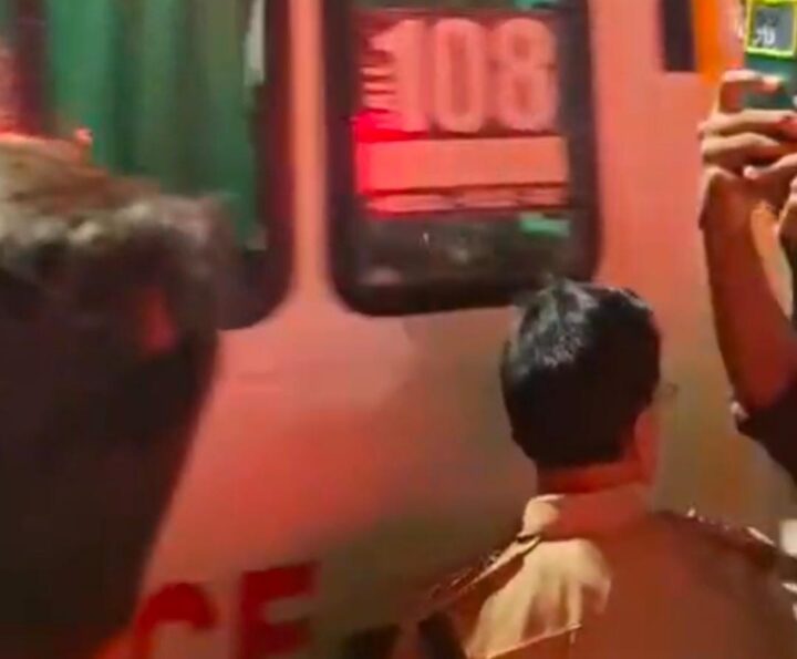 डोल मेले की भीड़ में फंसी जिंदगी, सायरन बजता रहा… फिर खुद सड़क पर उतरे CO अजय सिंह चंद मिनटों में खुलवाया रास्ता