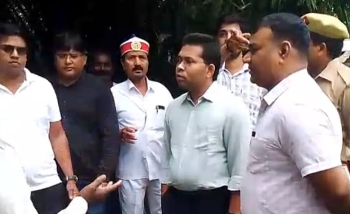 गंडक उफान पर, गांवों में घुसा बाढ़ का पानी