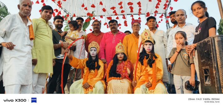 रावण वध के वध देखकर मंत्रमुग्ध हुए लोग