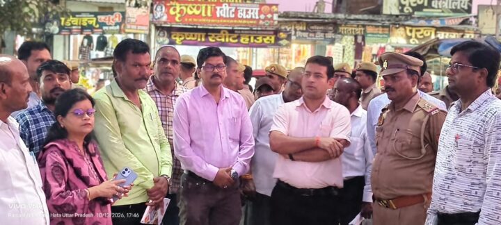 उपजिलाधिकारी ने किया नगर भ्रमण, सुरक्षा व्यवस्था का लिया जायजा